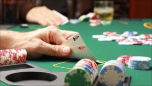 Tại sao bạn nên sử dụng chiến thuật C-betting?